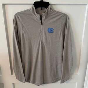 UNC Women’s 1/4 Zip Pullover Sweater Size Medium